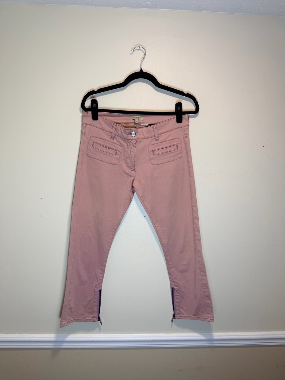 Burberry Women's Pink Slim Crop trousers